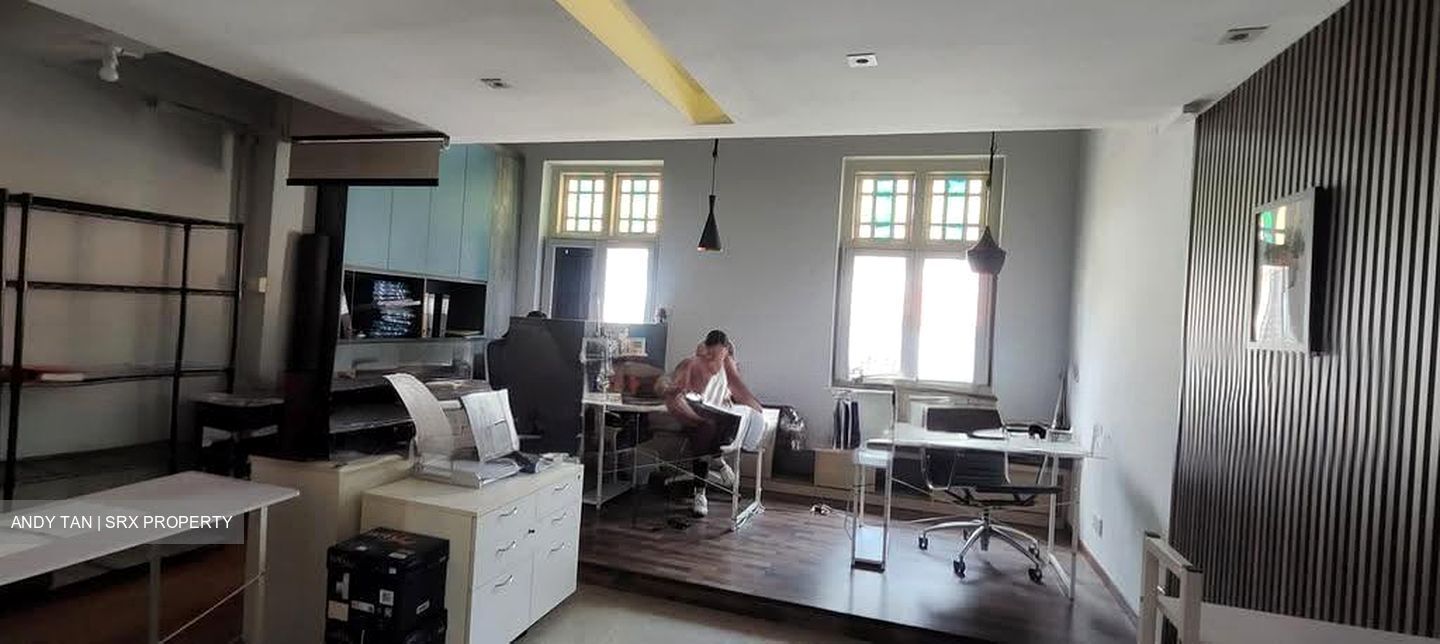 Pahang Street (D7), Shop House #623521761